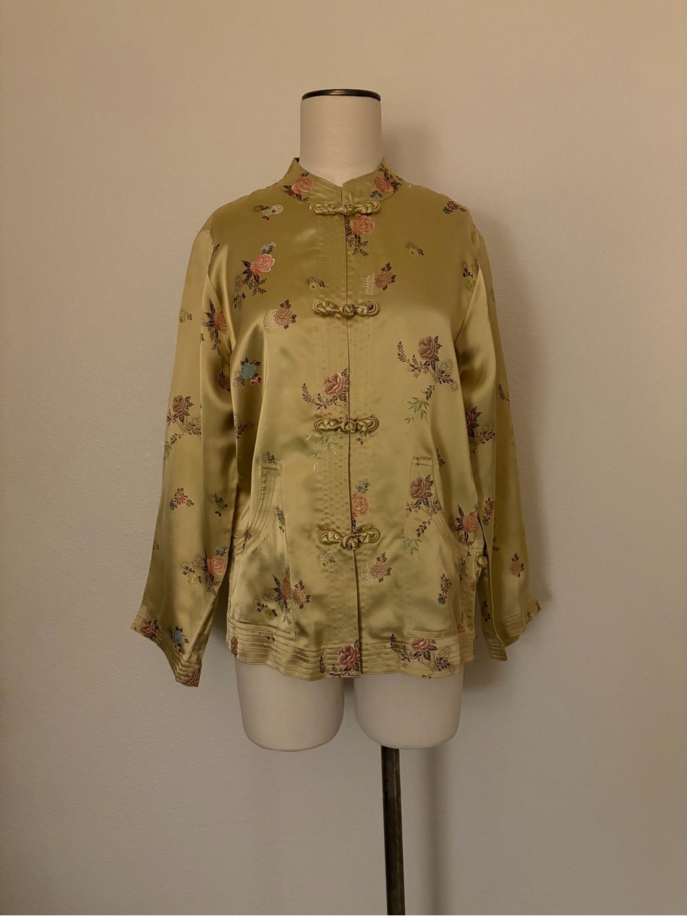 Women’s Vintage Chinese Silk Brocade Lounge Jacket